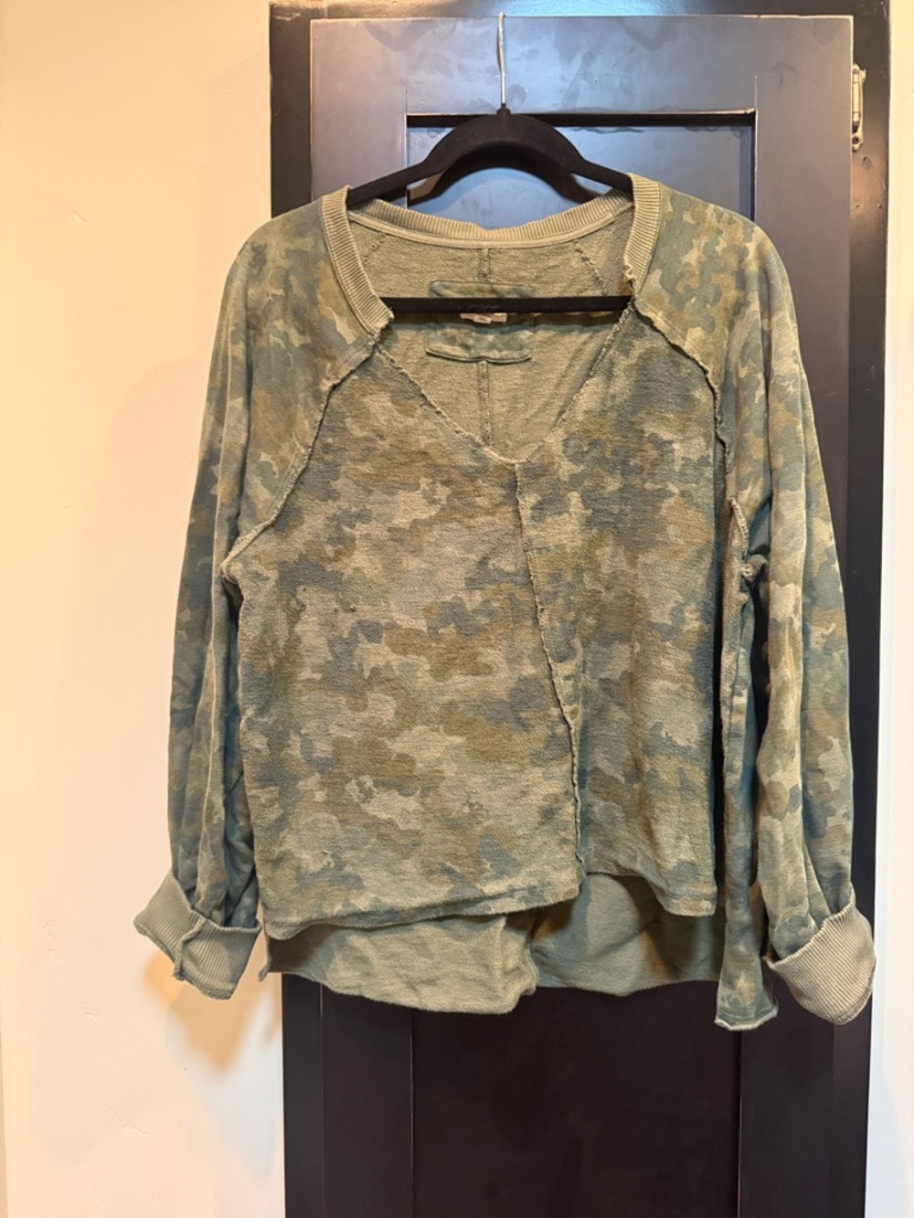 Pilcro Green Camo Lightweight Pullover Sweatshirt